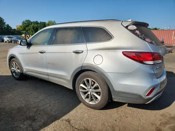 KM8SM4HF9JU273358 2018 HYUNDAI SANTA FE - Image 2