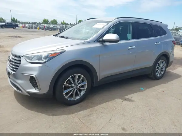 KM8SM4HF9JU274509 2018 HYUNDAI SANTA FE - Image 2