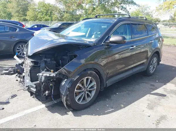 KM8SM4HF9KU299475 2019 HYUNDAI SANTA FE - Image 2