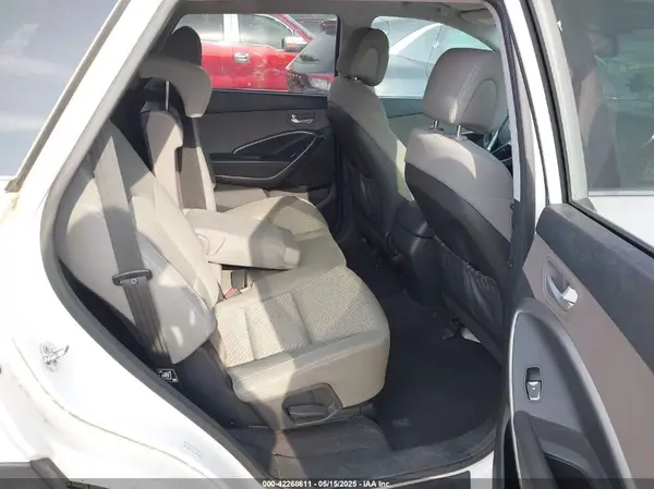 KM8SM4HFXGU141055 2016 HYUNDAI SANTA FE - Image 8