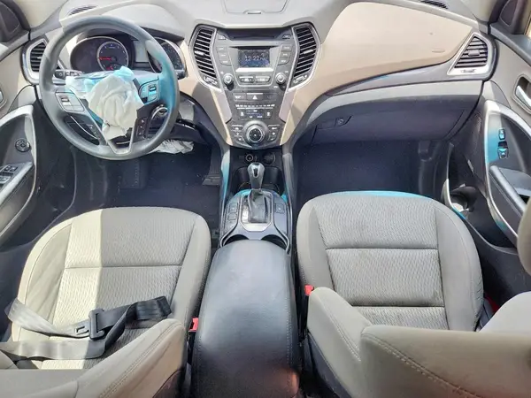 KM8SM4HFXGU155845 2016 HYUNDAI SANTA FE - Image 8