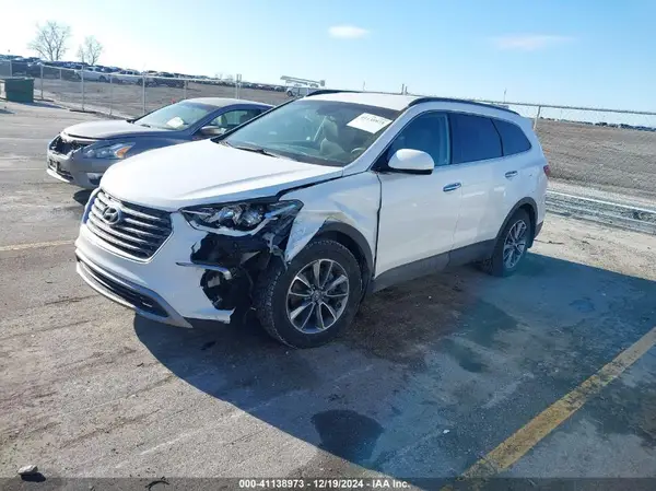 KM8SM4HFXHU205077 2017 HYUNDAI SANTA FE - Image 2