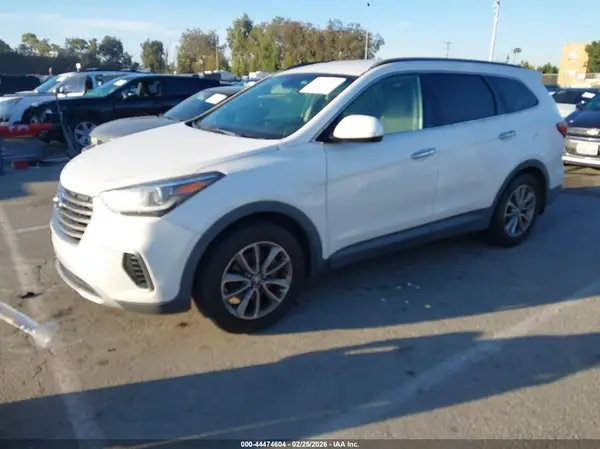 KM8SM4HFXJU277743 2018 HYUNDAI SANTA FE - Image 2