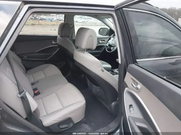 KM8SM4HFXJU283235 2018 HYUNDAI SANTA FE - Image 8