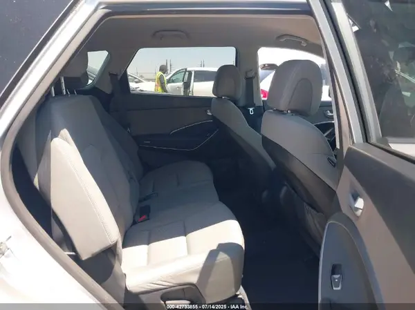KM8SMDHF0GU154915 2016 HYUNDAI SANTA FE - Image 8