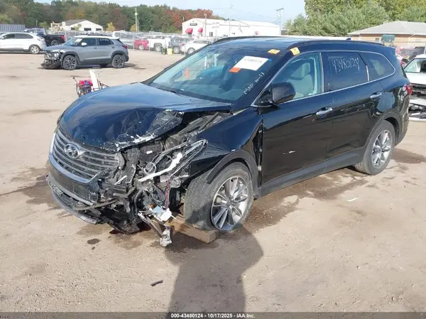 KM8SMDHF0HU172039 2017 HYUNDAI SANTA FE - Image 2