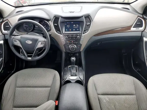 KM8SMDHF0HU178164 2017 HYUNDAI SANTA FE - Image 8
