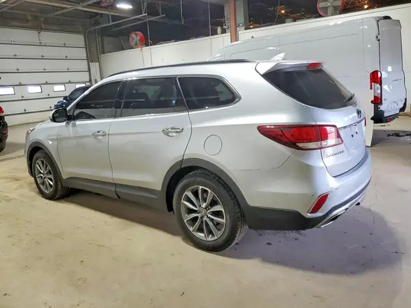 KM8SMDHF0HU192243 2017 HYUNDAI SANTA FE - Image 2