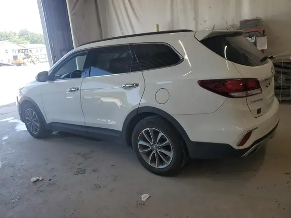 KM8SMDHF0HU211051 2017 HYUNDAI SANTA FE - Image 2