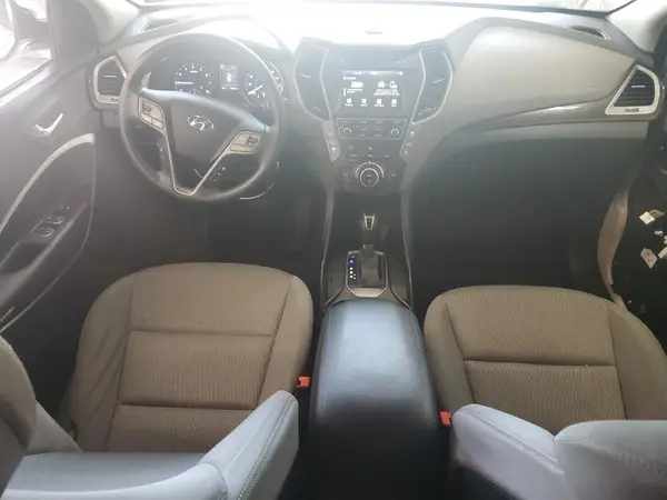 KM8SMDHF0HU211051 2017 HYUNDAI SANTA FE - Image 8