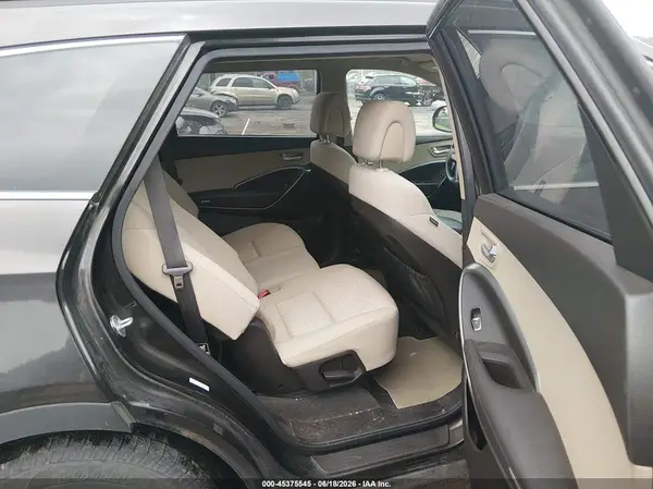 KM8SMDHF0HU216105 2017 HYUNDAI SANTA FE - Image 8