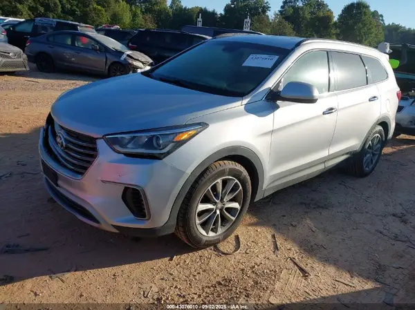 KM8SMDHF0HU216279 2017 HYUNDAI SANTA FE - Image 2
