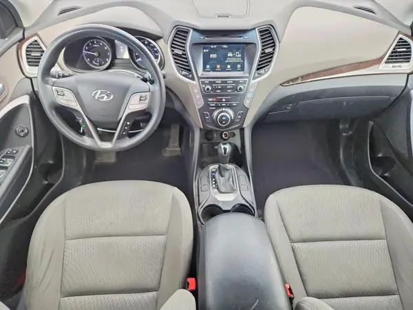 KM8SMDHF0HU223295 2017 HYUNDAI SANTA FE - Image 8