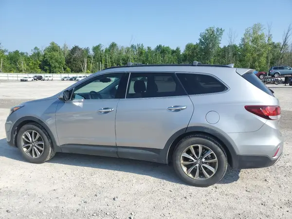 KM8SMDHF0HU231753 2017 HYUNDAI SANTA FE - Image 2