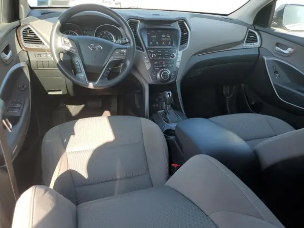 KM8SMDHF0HU231753 2017 HYUNDAI SANTA FE - Image 8