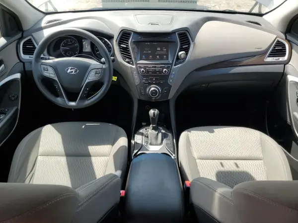 KM8SMDHF0HU239853 2017 HYUNDAI SANTA FE - Image 8