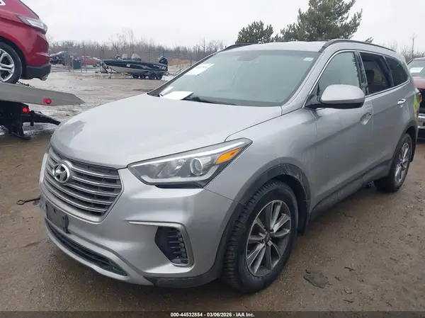 KM8SMDHF0HU250951 2017 HYUNDAI SANTA FE - Image 2
