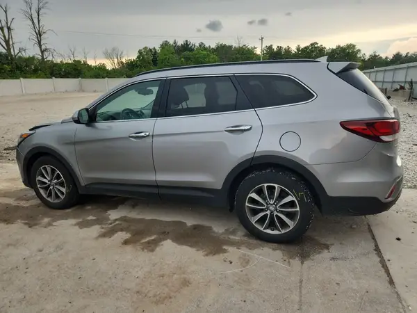 KM8SMDHF0JU278724 2018 HYUNDAI SANTA FE - Image 2
