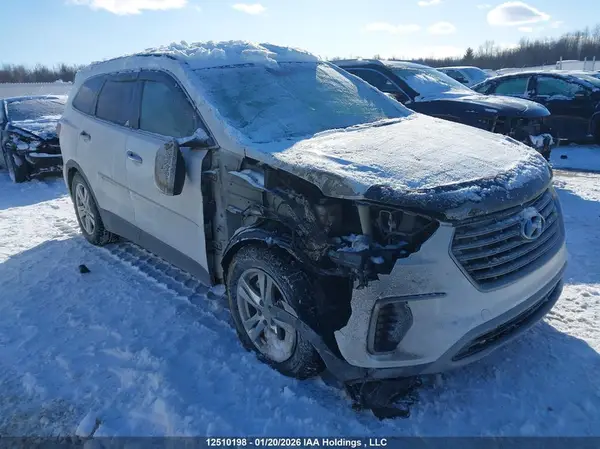 KM8SMDHF0JU284295 2018 HYUNDAI SANTA FE - Image 1