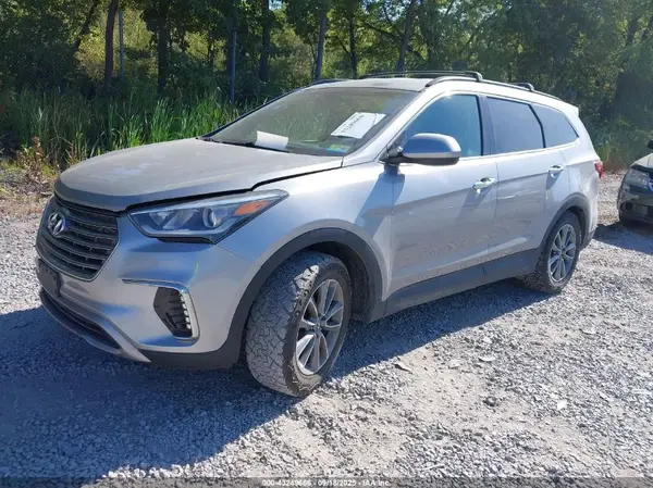 KM8SMDHF0JU291845 2018 HYUNDAI SANTA FE - Image 2
