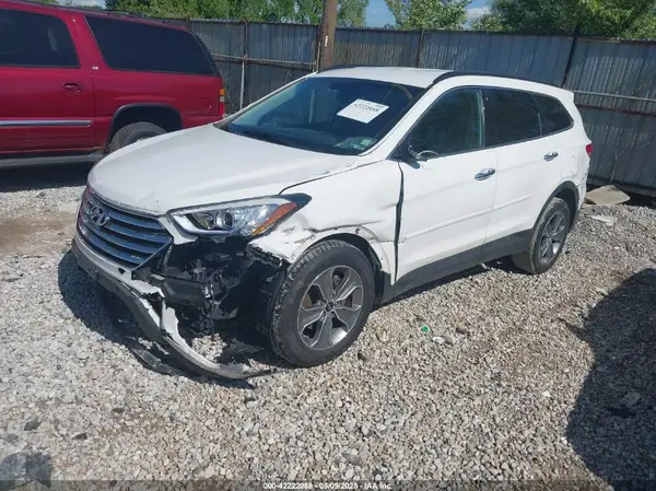 KM8SMDHF1GU143079 2016 HYUNDAI SANTA FE - Image 2