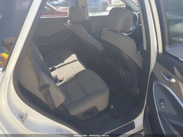 KM8SMDHF1GU143079 2016 HYUNDAI SANTA FE - Image 8