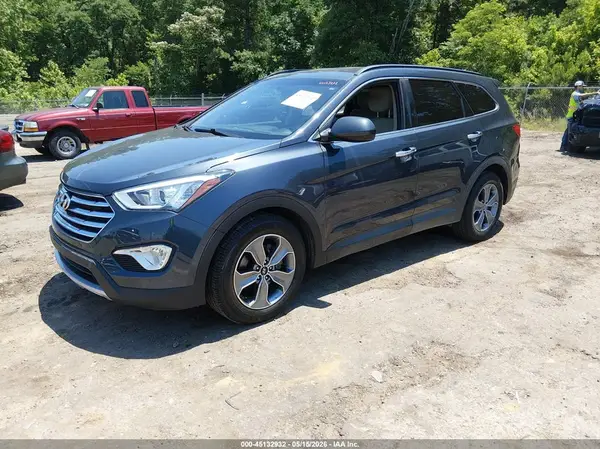 KM8SMDHF1GU154549 2016 HYUNDAI SANTA FE - Image 2