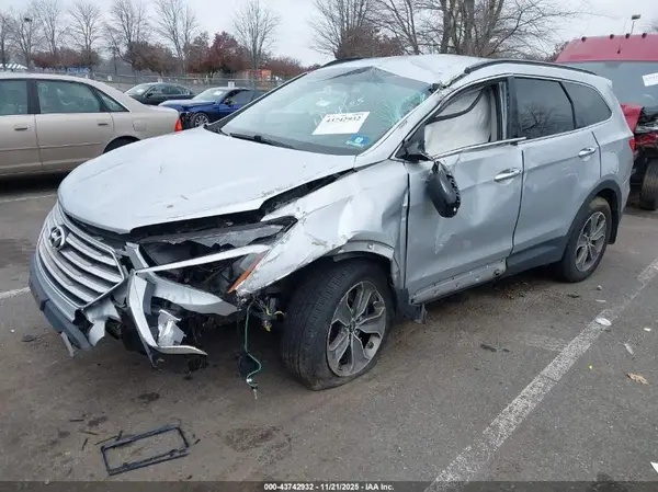 KM8SMDHF1GU163414 2016 HYUNDAI SANTA FE - Image 2