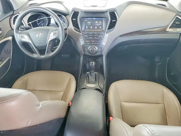 KM8SMDHF1HU165682 2017 HYUNDAI SANTA FE - Image 8