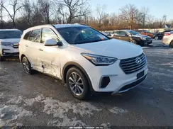KM8SMDHF1HU166735 2017 HYUNDAI SANTA FE