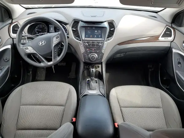 KM8SMDHF1HU167982 2017 HYUNDAI SANTA FE - Image 8