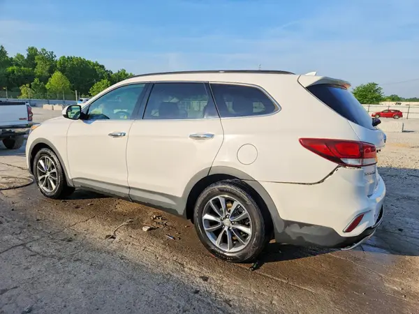KM8SMDHF1HU168050 2017 HYUNDAI SANTA FE - Image 2