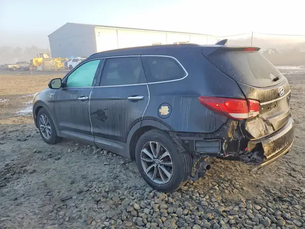 KM8SMDHF1HU175483 2017 HYUNDAI SANTA FE - Image 2