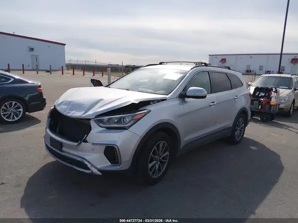 KM8SMDHF1HU176066 2017 HYUNDAI SANTA FE - Image 2