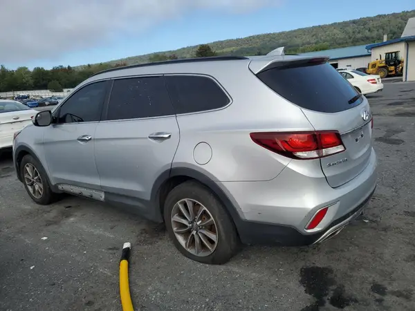KM8SMDHF1HU179159 2017 HYUNDAI SANTA FE - Image 2