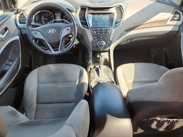KM8SMDHF1HU190016 2017 HYUNDAI SANTA FE - Image 8