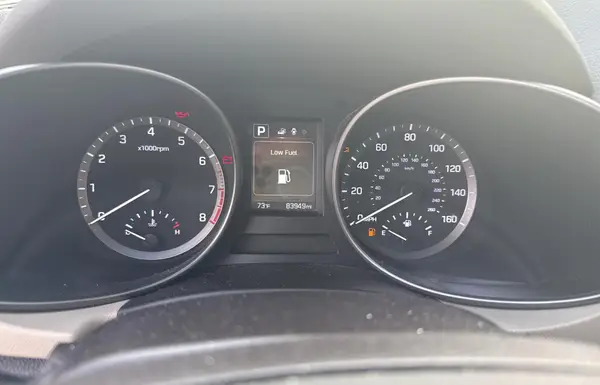 KM8SMDHF1HU191697 2017 HYUNDAI SANTA FE - Image 8