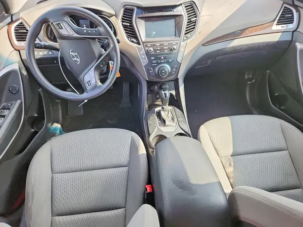 KM8SMDHF1HU206067 2017 HYUNDAI SANTA FE - Image 8