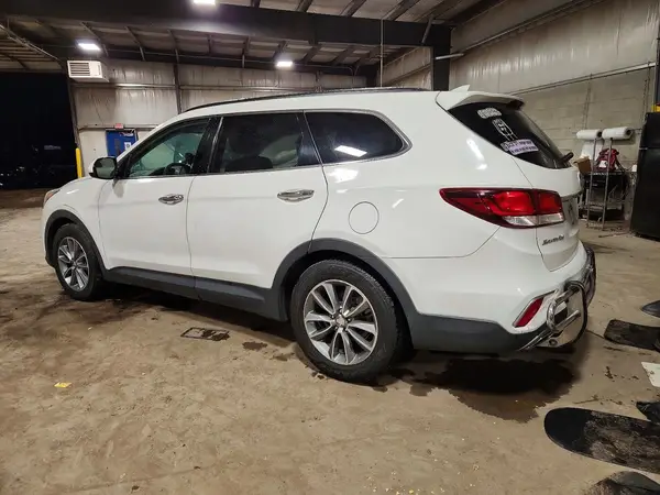 KM8SMDHF1HU210104 2017 HYUNDAI SANTA FE - Image 2