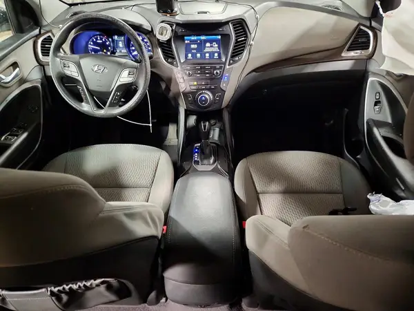 KM8SMDHF1HU210104 2017 HYUNDAI SANTA FE - Image 8
