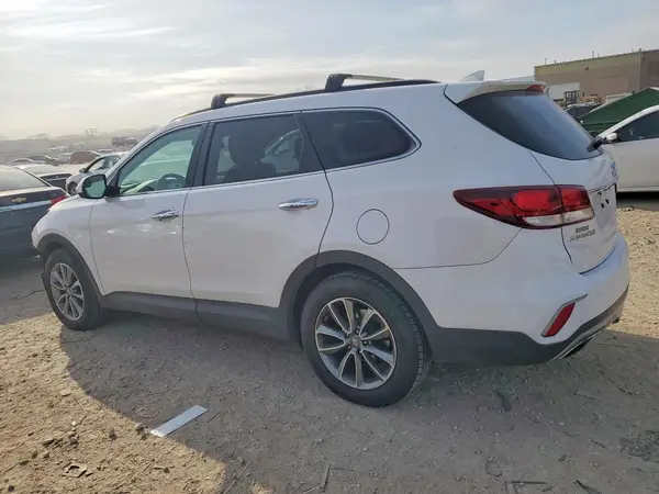 KM8SMDHF1HU210300 2017 HYUNDAI SANTA FE - Image 2
