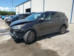 KM8SMDHF1HU224696 2017 HYUNDAI SANTA FE