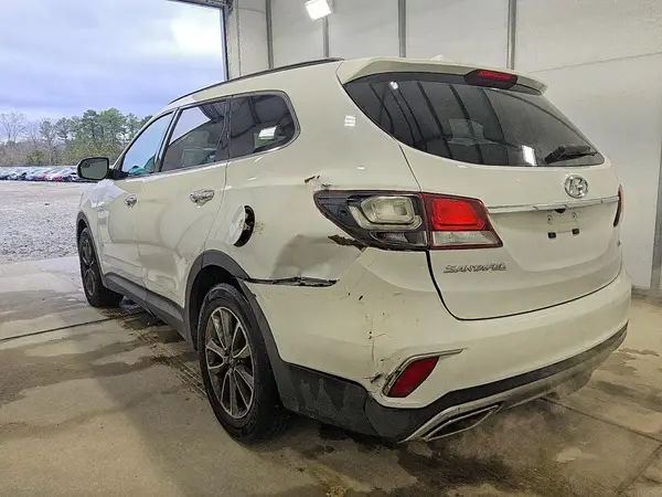 KM8SMDHF1HU225279 2017 HYUNDAI SANTA FE - Image 2
