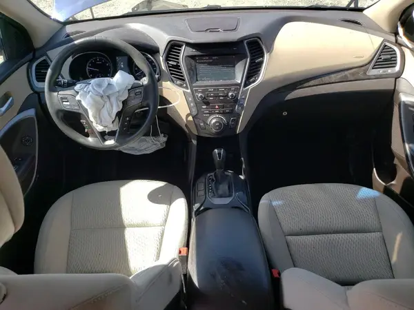 KM8SMDHF1HU226027 2017 HYUNDAI SANTA FE - Image 8