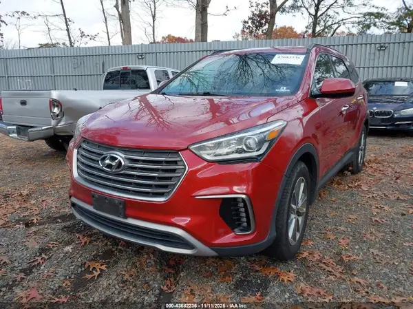 KM8SMDHF1HU238369 2017 HYUNDAI SANTA FE - Image 2