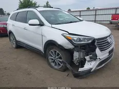 KM8SMDHF1HU255530 2017 HYUNDAI SANTA FE