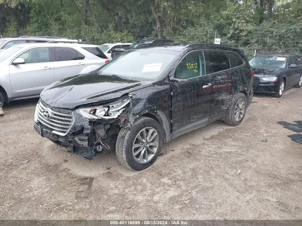 KM8SMDHF1JU279798 2018 HYUNDAI SANTA FE - Image 2