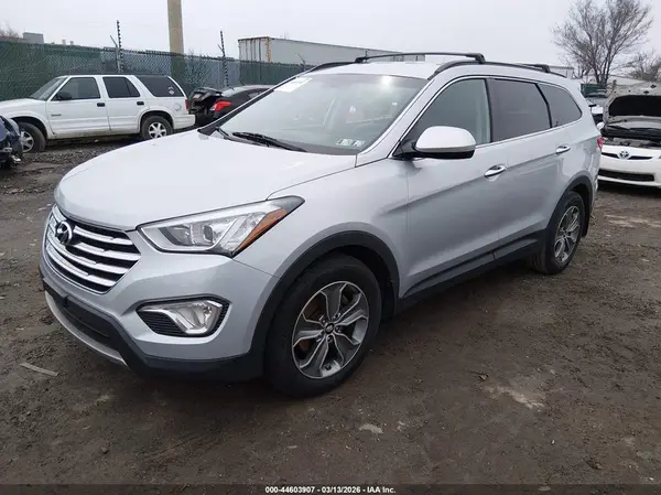 KM8SMDHF2GU135153 2016 HYUNDAI SANTA FE - Image 2