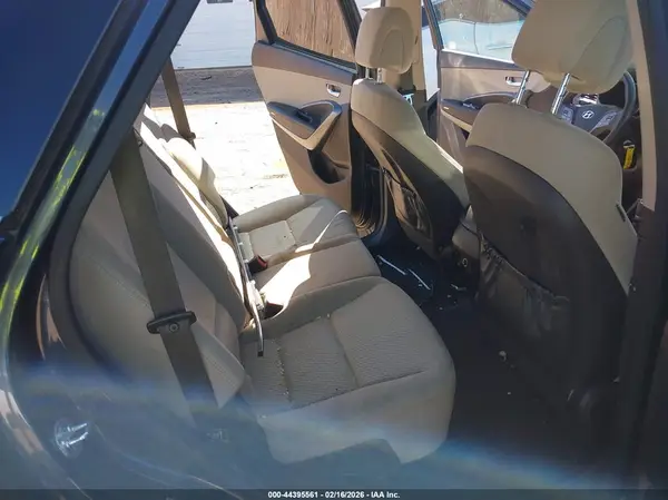 KM8SMDHF2GU142829 2016 HYUNDAI SANTA FE - Image 8