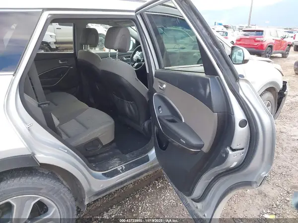 KM8SMDHF2GU144354 2016 HYUNDAI SANTA FE - Image 8